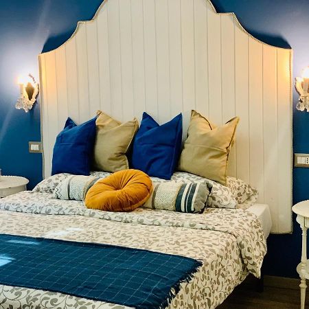 Isabel Guest House Рим Екстериор снимка