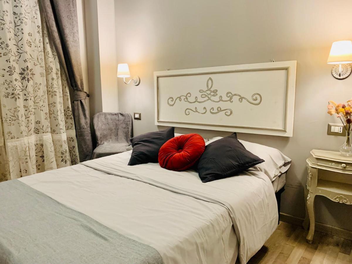 Isabel Guest House Рим Екстериор снимка