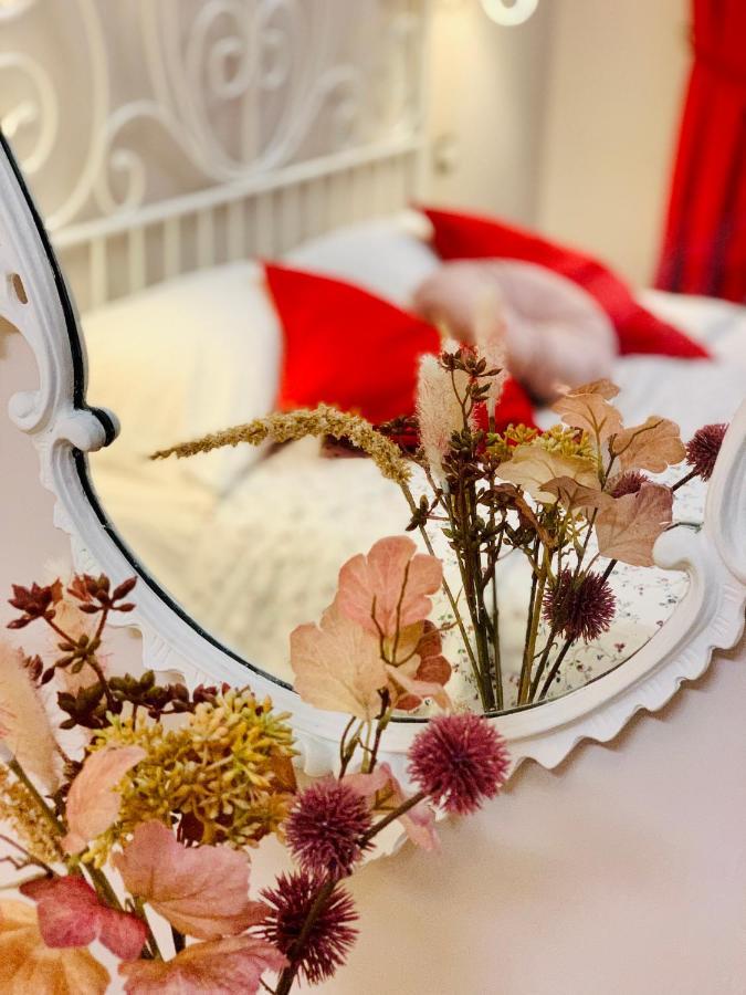 Isabel Guest House Рим Екстериор снимка
